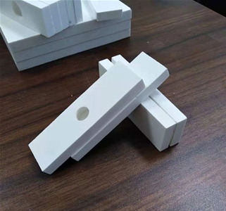 陶瓷襯板